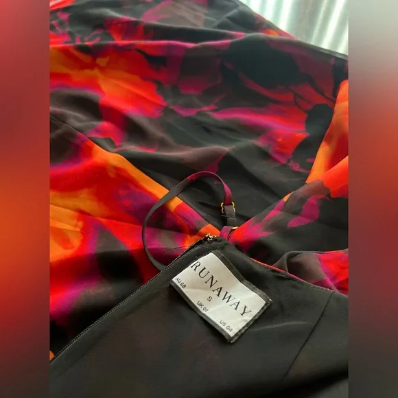 RARE Runaway the Label Calista midi slip dress small - Picture 3 of 4